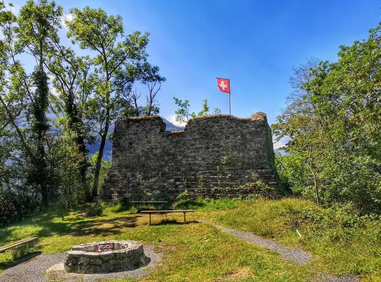 Burgruine Strahlegg, Weesen, Switzerland, Switzerland